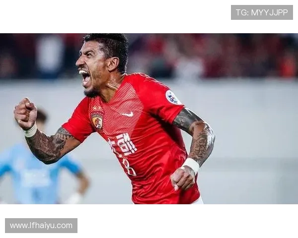 保利尼奥帽子戏法助托卢卡胜银河